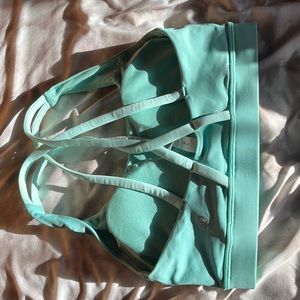 lulu Lemon sports bra